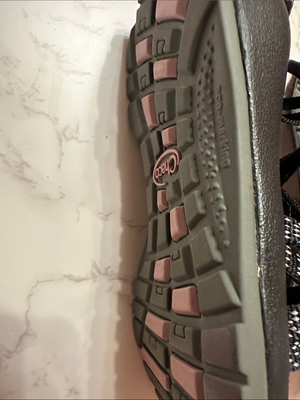 Little Girl’s Chacos Black Strappy Outdoor Sandals like new - Picture 4 of 5
